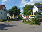 ...und biegen dort rechts ab Richtung Raderstetten