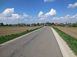 Wir folgen der Teerstraße weiter...