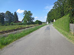 Wir folgen den Bahngleisen nordwärts...