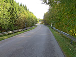Kurz vorm Steinsee folgen wir kurz der Landstraße...