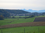 Blick über Glonn zum Wendelstein und zum Breitenstein