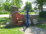 In Aufhausen lassen sich Gleise der ehemaligen Bockerlbahn begutachten