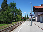 Los gehts am Bahnhof in Waging am See
