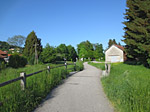 Wir folgen ein Stück dem Rottalradweg...