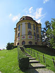 An der Wallfahrtskirche Maria Steinbach