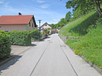 ...und radeln über die Ettendorfer Straße...