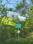 Wegweiser bei Flintsbach