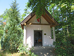 ...und passieren eine Kapelle