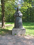 Statue des Emmeram von Regensburg