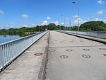 Am Laufwasserkraftwerk Ettling...