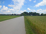 ...und eine schmale Straße weiter...