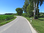 Von Ursbach folgen wir der Straße...
