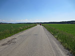 Von Peiß geht es über freies Feld...