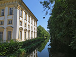 An der Südseite des Schlosses...