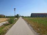 ...und passieren die St.-Emmeram-Realschule