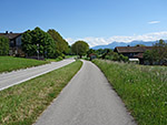 ...und parallel zur Landstraße...