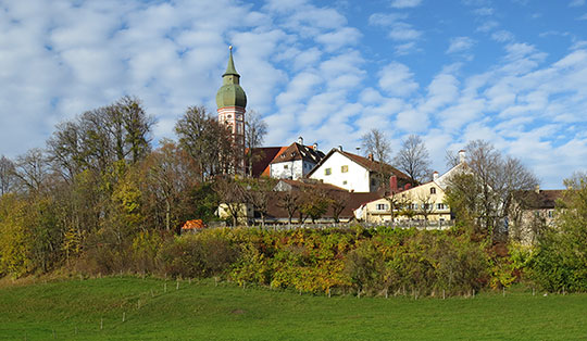 Vorbei am Wörthsee und Pilsensee zum Kloster Andechs